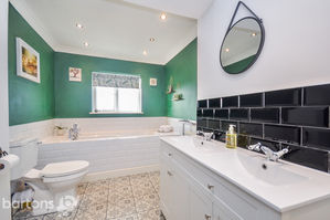 Photo 21- click for photo gallery